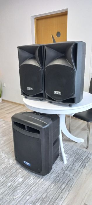 Vând Boxe fbt jmaxx 114a Noi cu acte și Bass fbt maxx 9as. Tot sistemu e activ și are 2700 de wați este adus din Anglia.