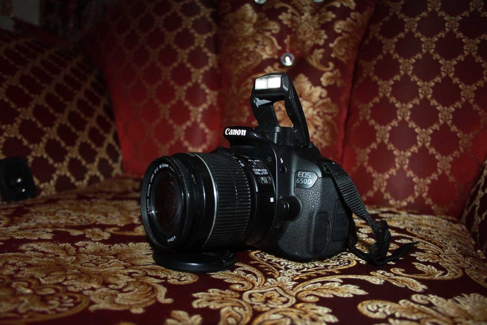 Фотоаппарат Canon EOS 650D