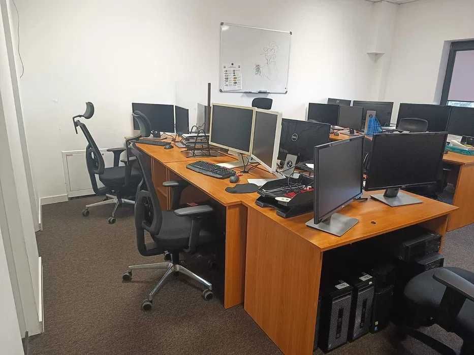 De vânzare spațiu de birou 212 mp amplasat pe Calea Turzii la parter, str. Grigore Moisil, nr. 12