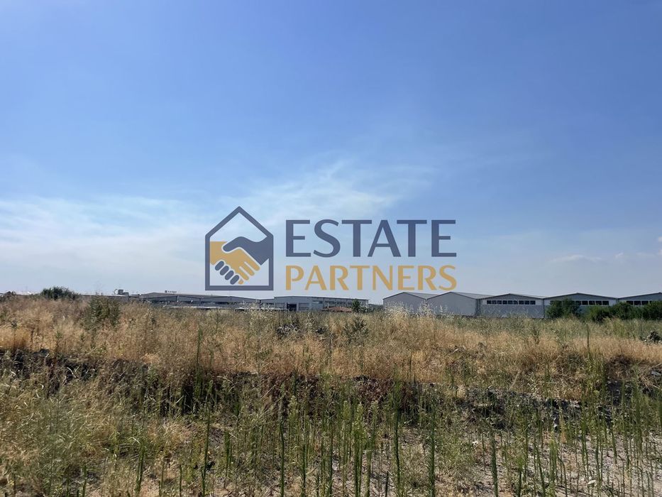 Парцел в Пловдив-Индустриална зона - Юг площ 7953 цена 400000