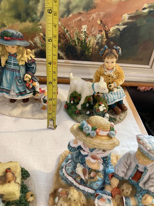 Статуетки на Leonardo