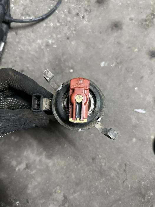 Продам трамблер от гольф 3 1.8