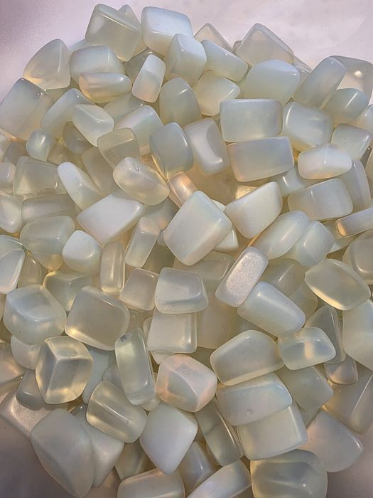 Opalit - piatra semipretioasa - 2kg(197buc)