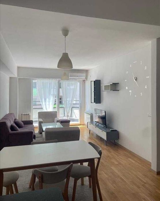 Дава се под наем Двустаен апартамент в Бургас, Лазур - 63 кв.м за 229.5 € - Снимка #2