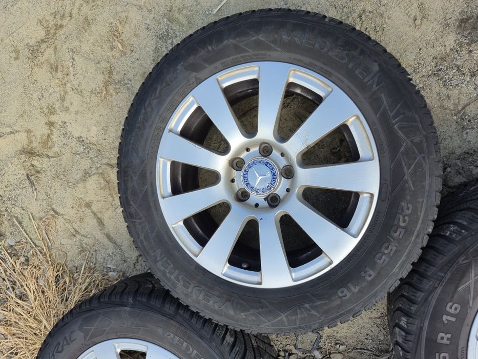 Roti iarna Mercedes Benz E class w212 225/55 R16 Vredstein m+s