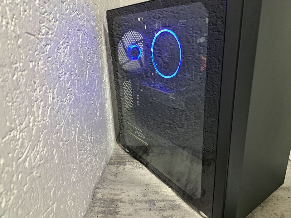 Продам игровой системный блок AEROCOOL  (идеал)