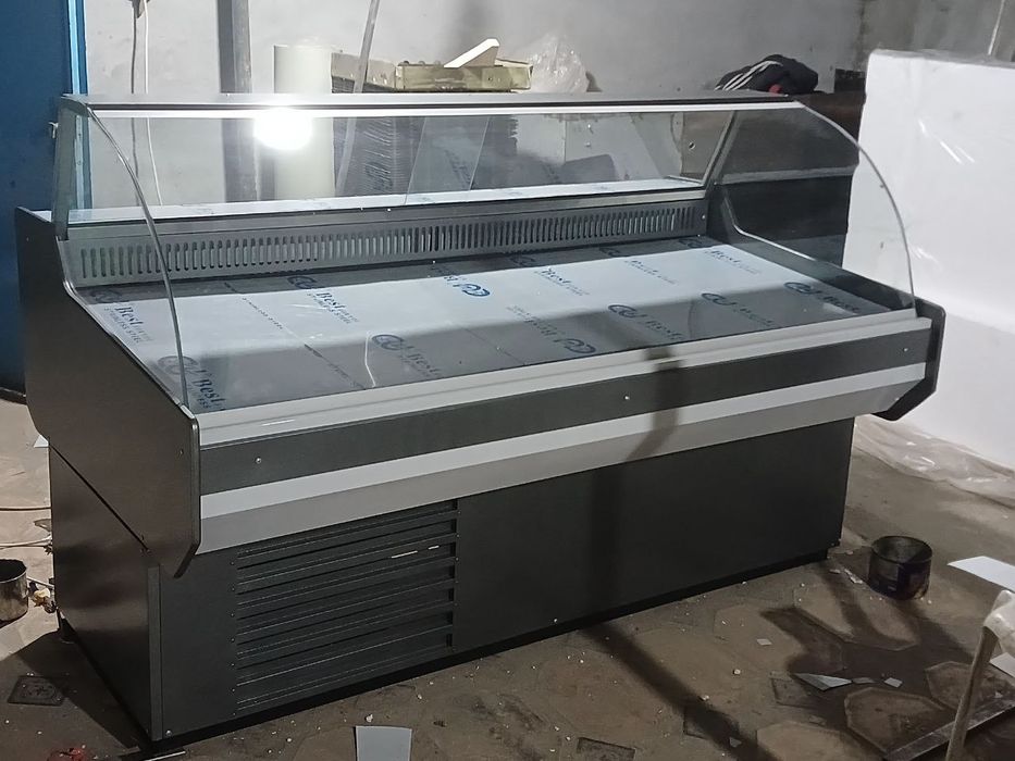 Витрина холоденлик