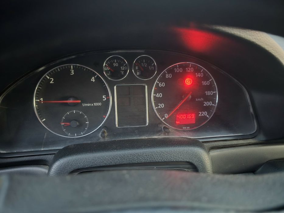 AUDI A4 1997 — imagine 3