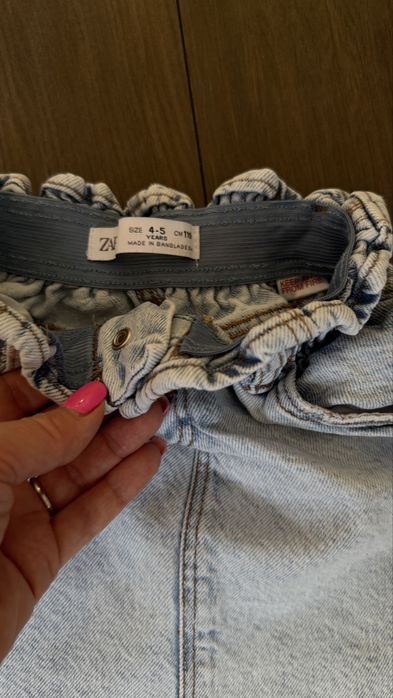 Lot Zara , marimea 110, fetite