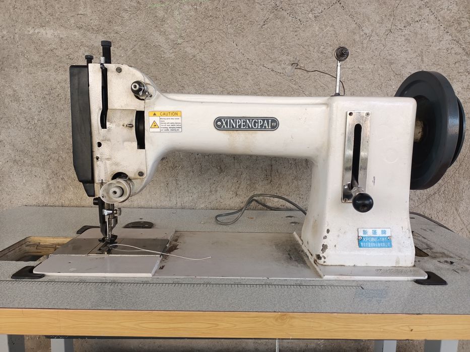Промышленная швейная машина