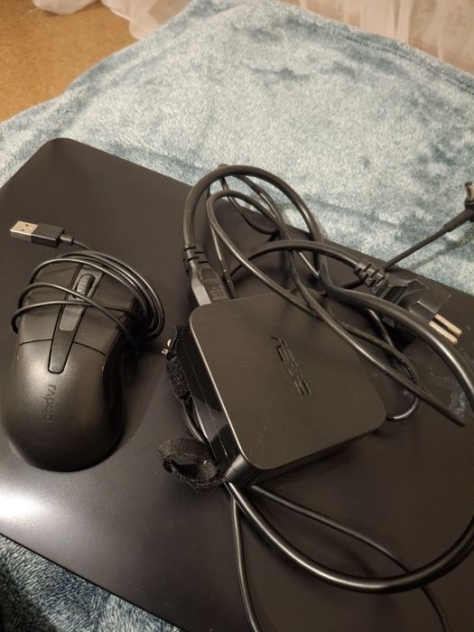 ASUS ноутбук черный