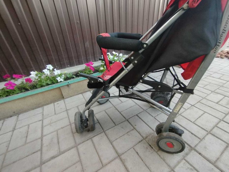 Продам летнюю коляску не дорого
