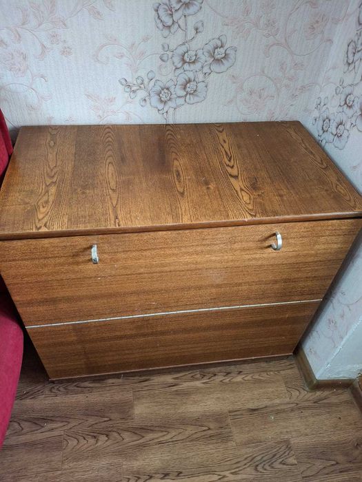 Комод в хорошем состоянии