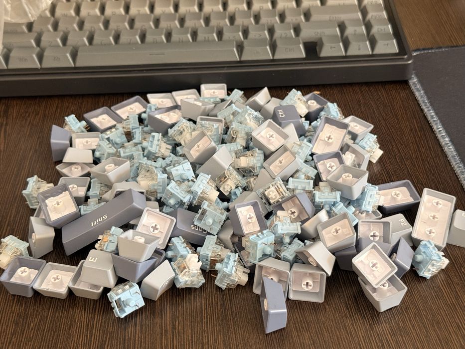 Продам свитчи от attack shark k86