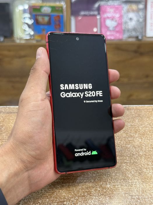 Samsung Galaxy S20FE  (Snapdragon)