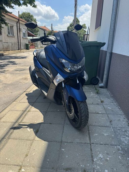 Yamaha NMAX 125