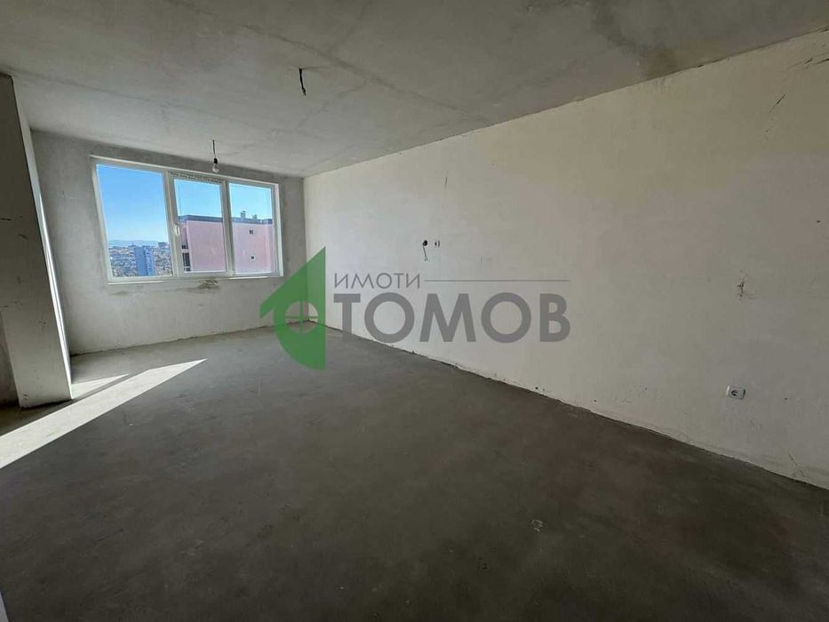 Продава се Тристаен апартамент в Шумен, Пазара - 131 кв.м за 1168 €/кв.м - Снимка #1