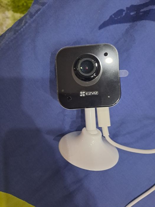 Смарт камера ezviz