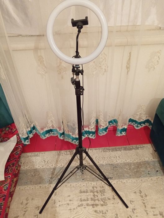 Штатив 6000тг сатылады