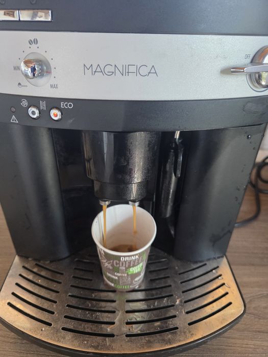 Expreor de cafea delonghi