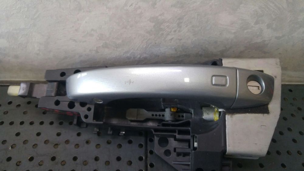 Maner usa stanga fata audi a6 c7 4g avant 4h1837885