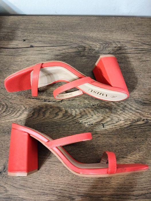 Saboți Amisu noi 36