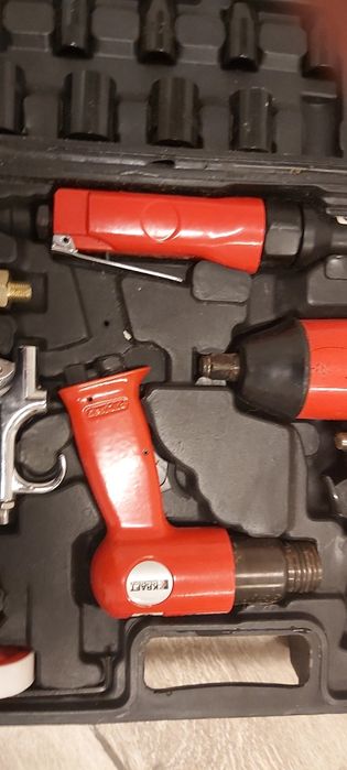 Trusa pleumatica Kraft