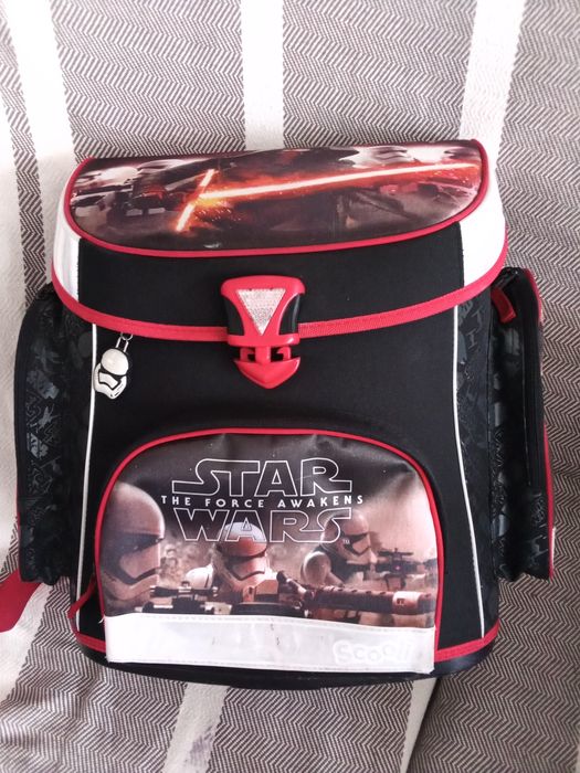 Ghiozdan Scooli cu Star Wars, ergonomic. Pret 70 lei