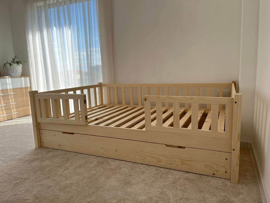 Монтесори легла