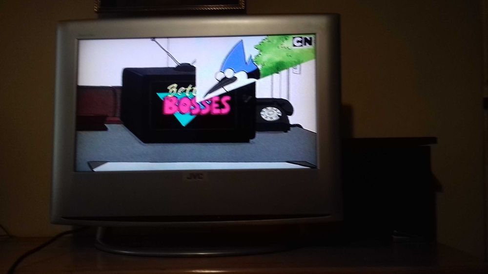 телевзор JVC-LT26B60SU