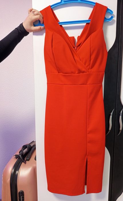 Дамски рокли размер С-М