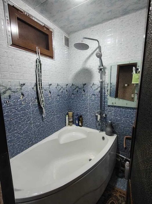 Квартира сотилади 3 хонали