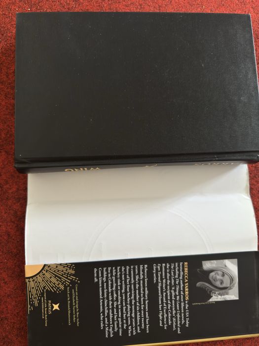 Книга четвертое крыло на английском