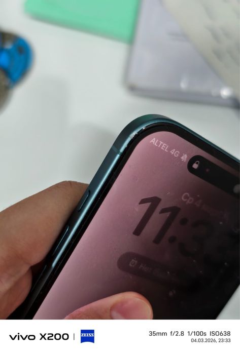 iPhone 16 базовый ,128 гб