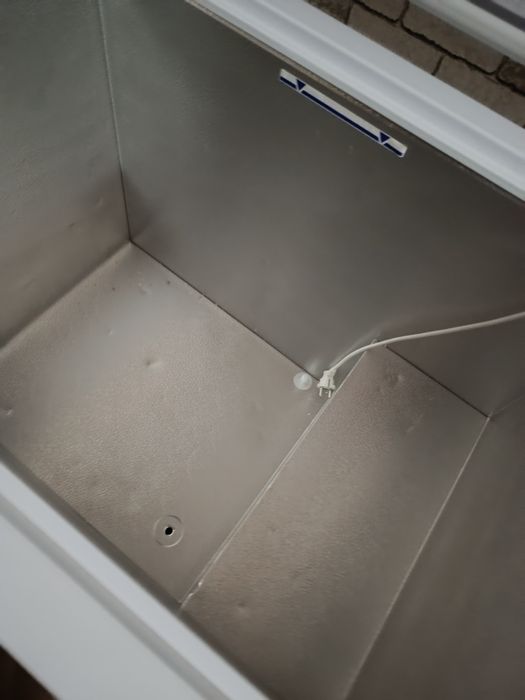 Продам морозильную камеру Бирюса