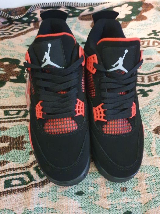 Jordan 4 red thunder 41