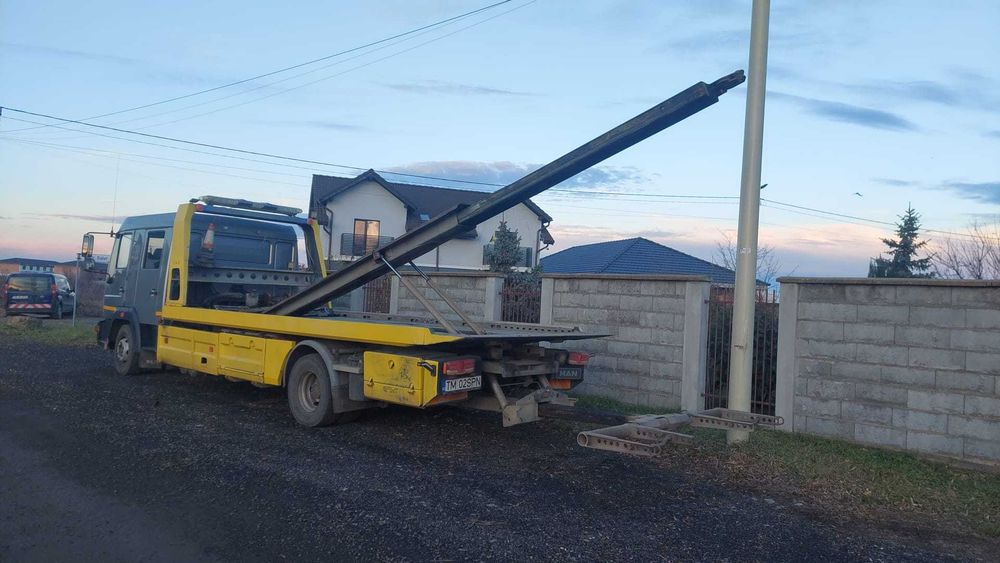 Man platou hidraulic cu semimacara si furca