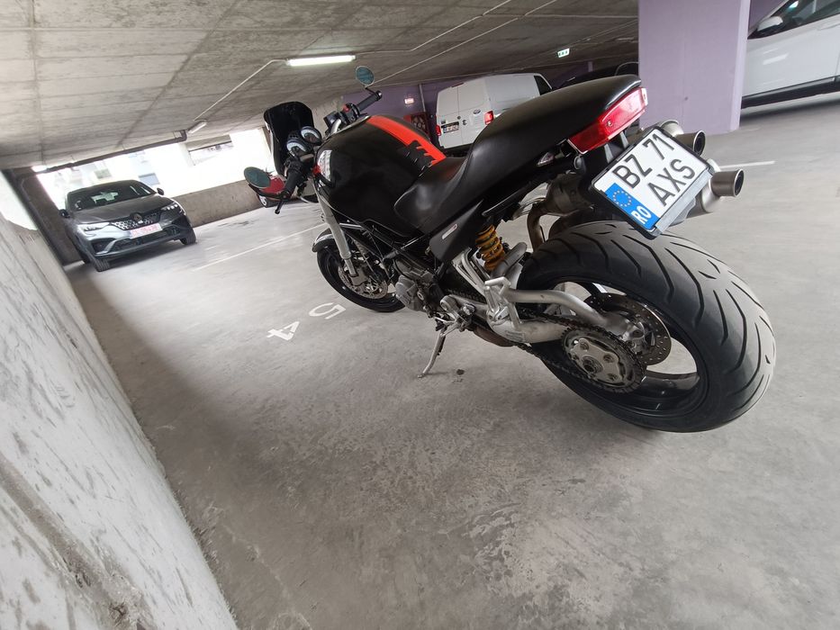 Ducati Monster S2R 800 –  jante Marchesini, sunet Ducati autentic