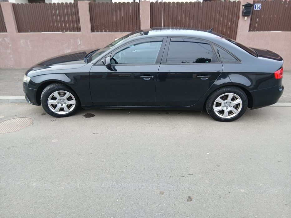 Audi A4 b8   2009