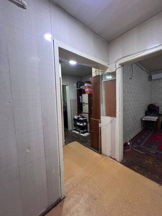 3 комнатная Спутник-8 Янгихаетский район