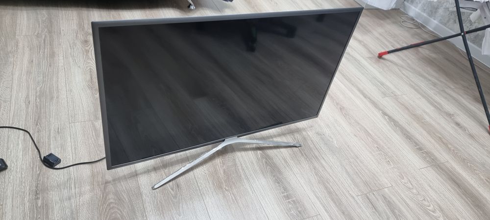 Телевизор самсунг