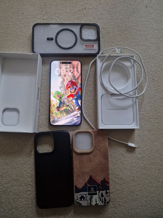 Iphone 15 pro max. Condition 10/10 Rom 256GB Factory unlocked  Bettery health 88 Tempered Glass on screen back and came