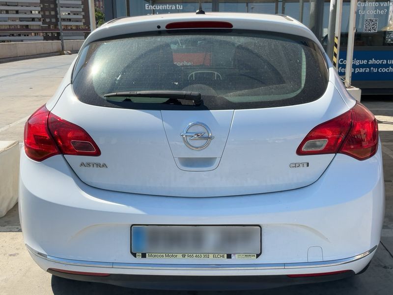 Opel Astra 1.6 CDTI DPF Selective 2015