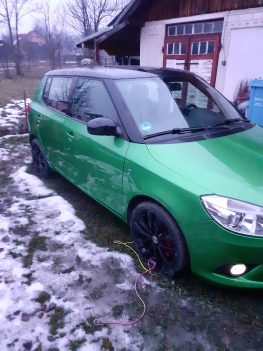 Vând skoda fabia
