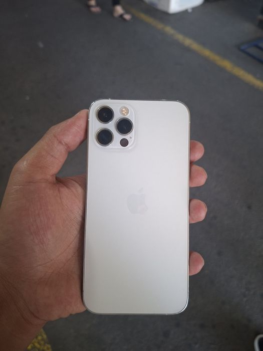 iphone 12 pro 128gb e75%