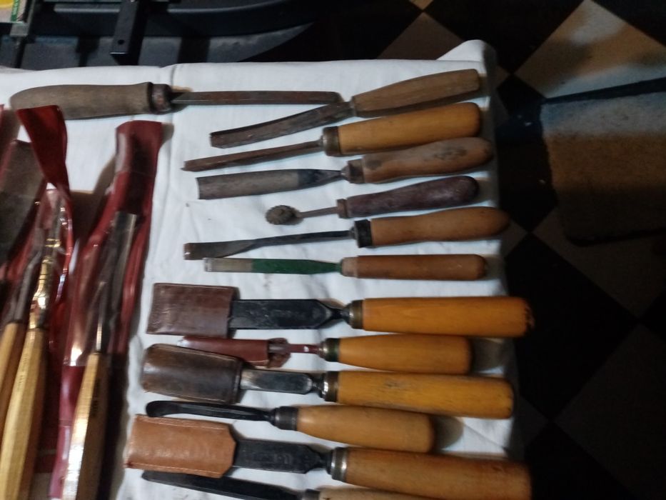 Set dalti sculptura lemn