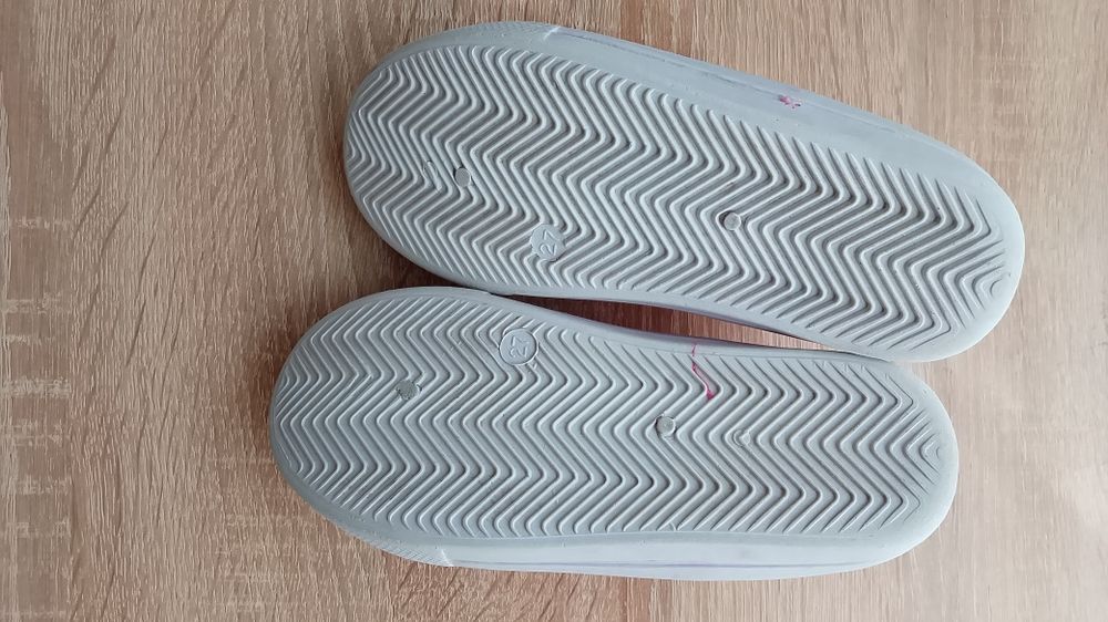 детски обувки N 27