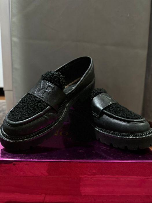 женские ботинки осень весна лоферы