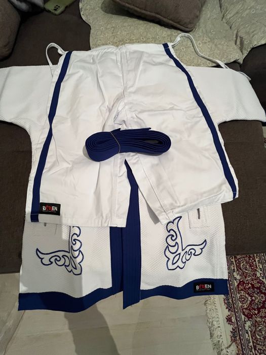 Берен кимано көк