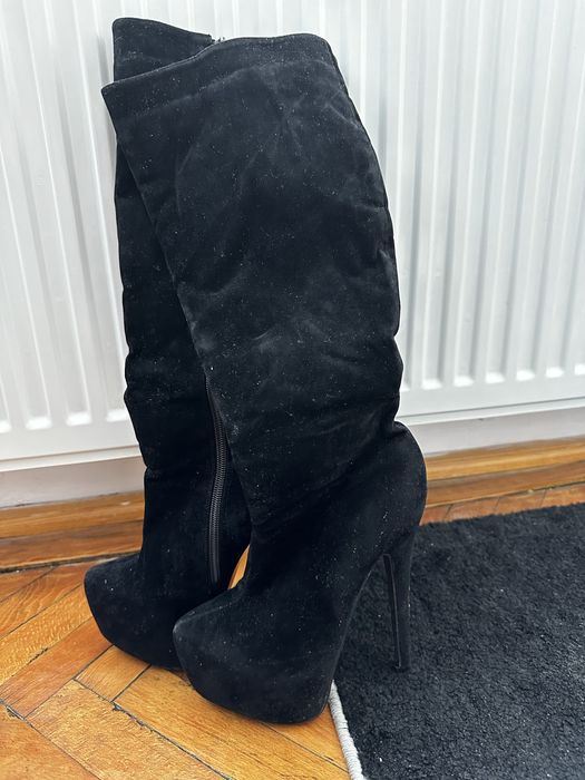 Cizme cu toc piele intoarsa